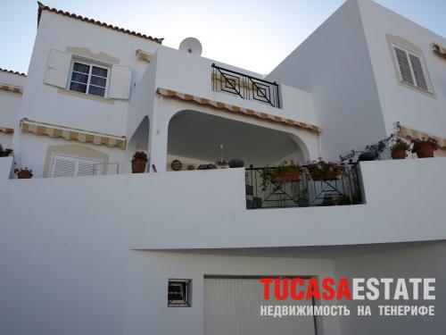 Недвижимость на Тенерифе -Cдается танхаус в районе Torviscas Alto
