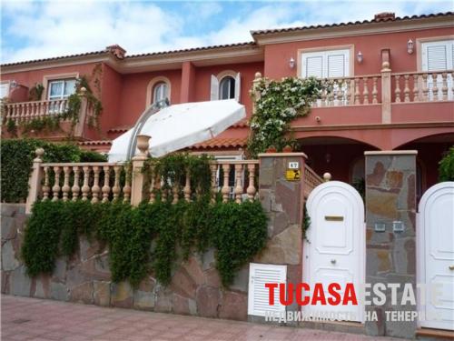 Недвижимость на Тенерифе -Продается Таунхаус в элитном районе El